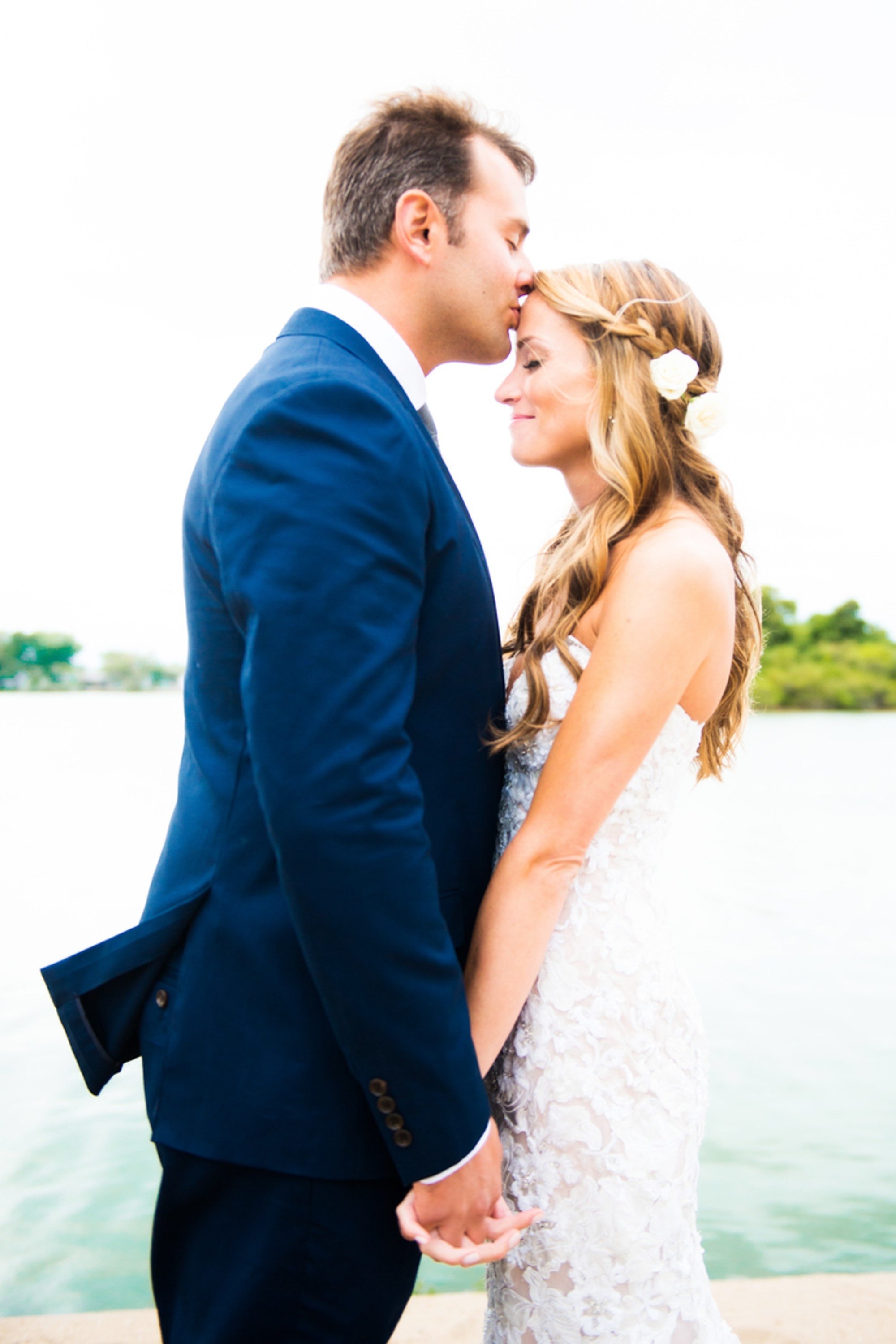 carousel-hero-element image-1