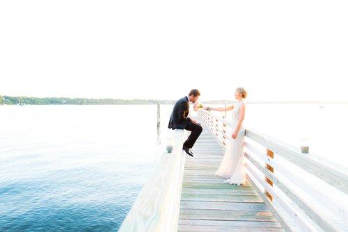 carousel-hero-element image-0