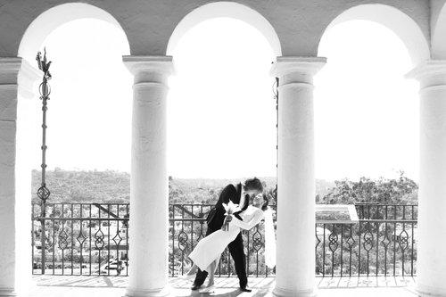 mobile - carousel-hero-element image-0