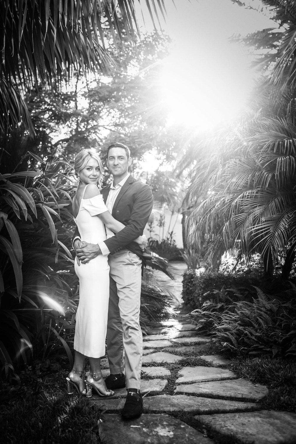 carousel-hero-element image-1