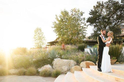 mobile - carousel-hero-element image-0